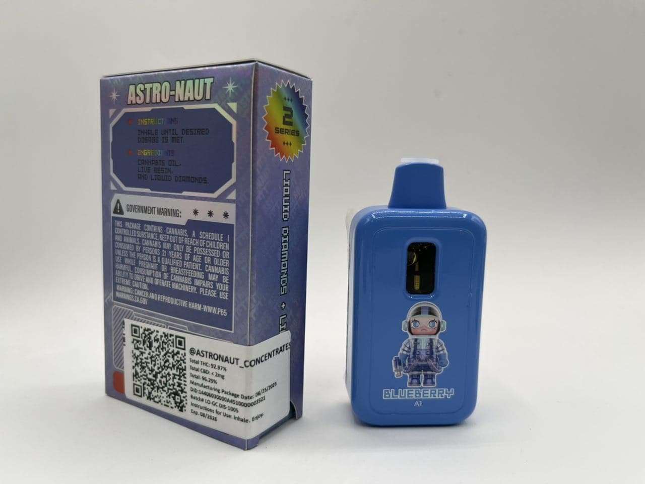 ASTRO-NAUT-2G-DISPOSABLE-vvv-1.jpg